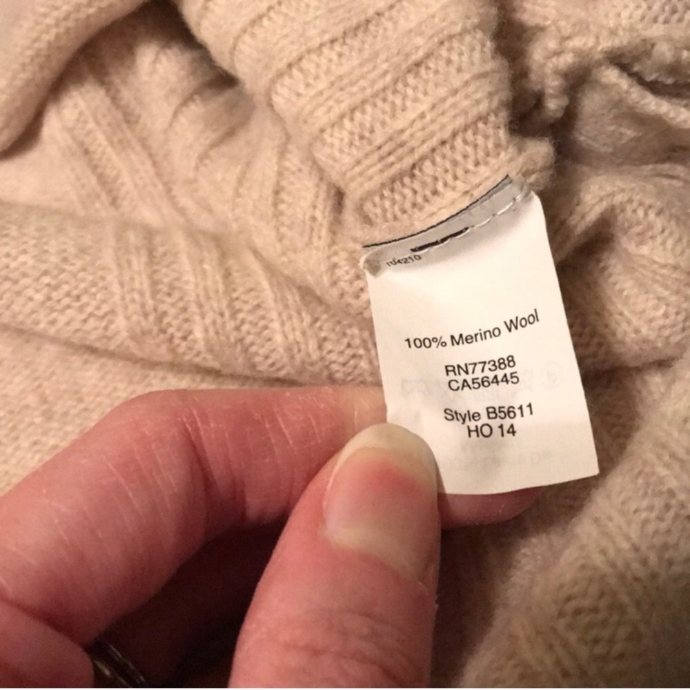 Madewell Pinewood Pullover Side Button Boatneck S… - image 8